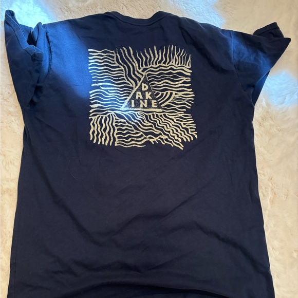 Dakine Blue Tshirt - Picture 2 of 3